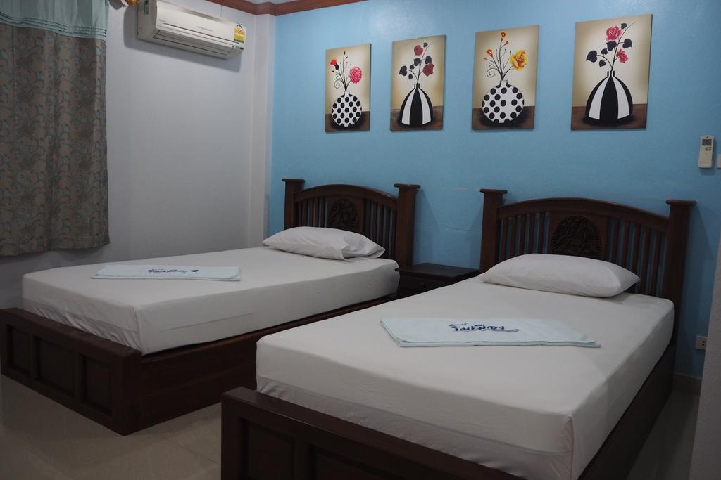 Rimmueng Resort Phanom Sarakham ภายนอก รูปภาพ